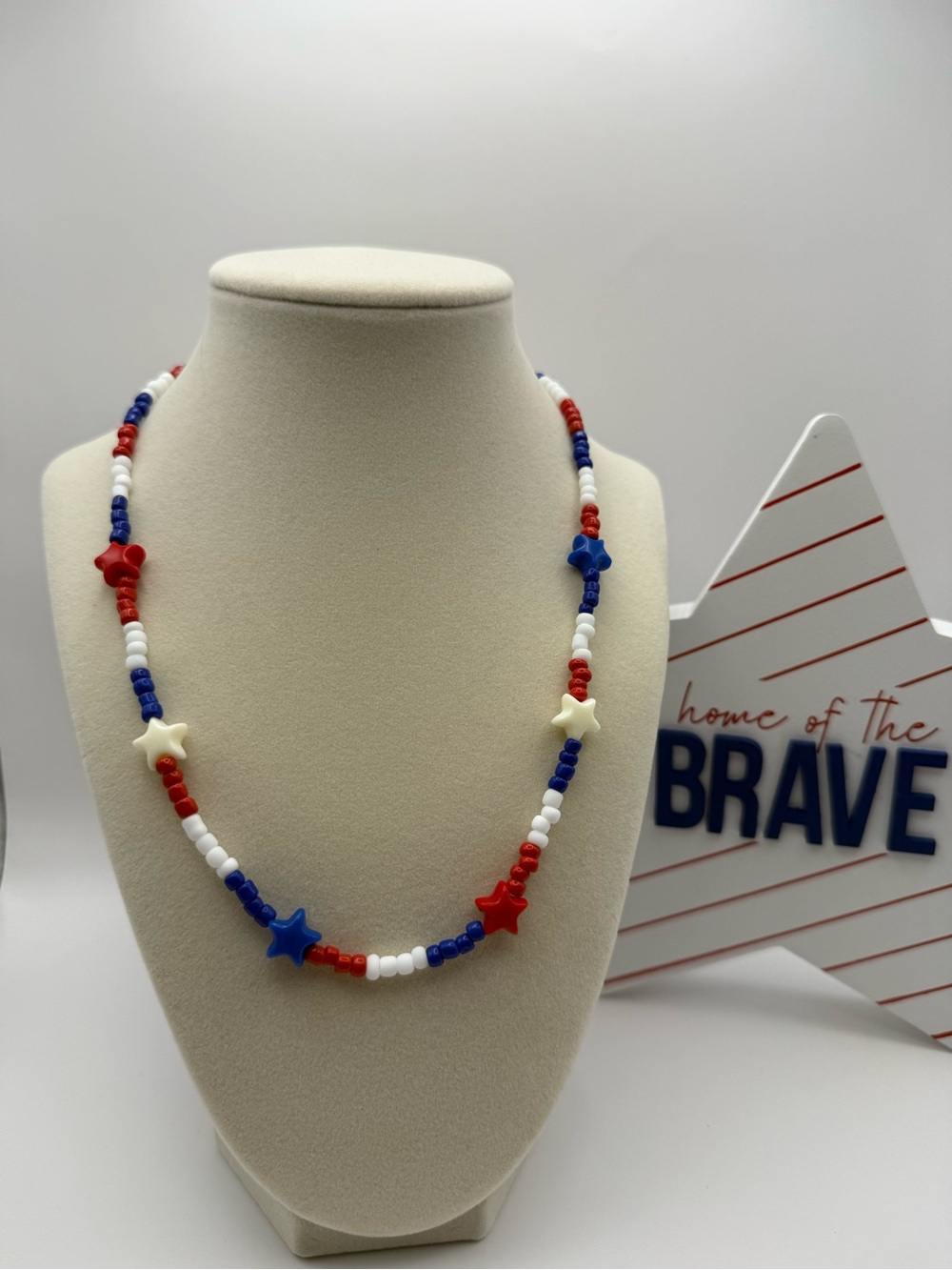 USA Red White Blue 18" Glass Bead & Star Necklace America 250 Patriotic Jewelry